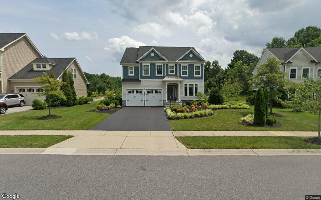 $975K, single-family house at 2419 Macallister Lane