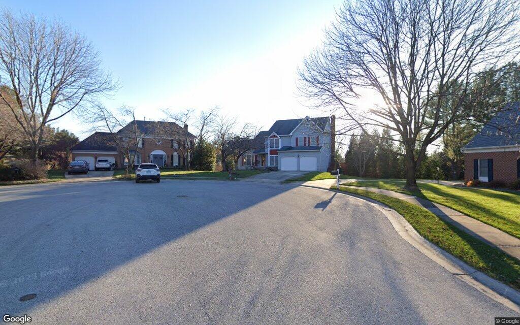 $980K, single-family home at 10214 Castlehill Court