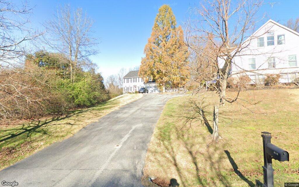 $925K, single-family residence at 6106 Trotter Ridge Court