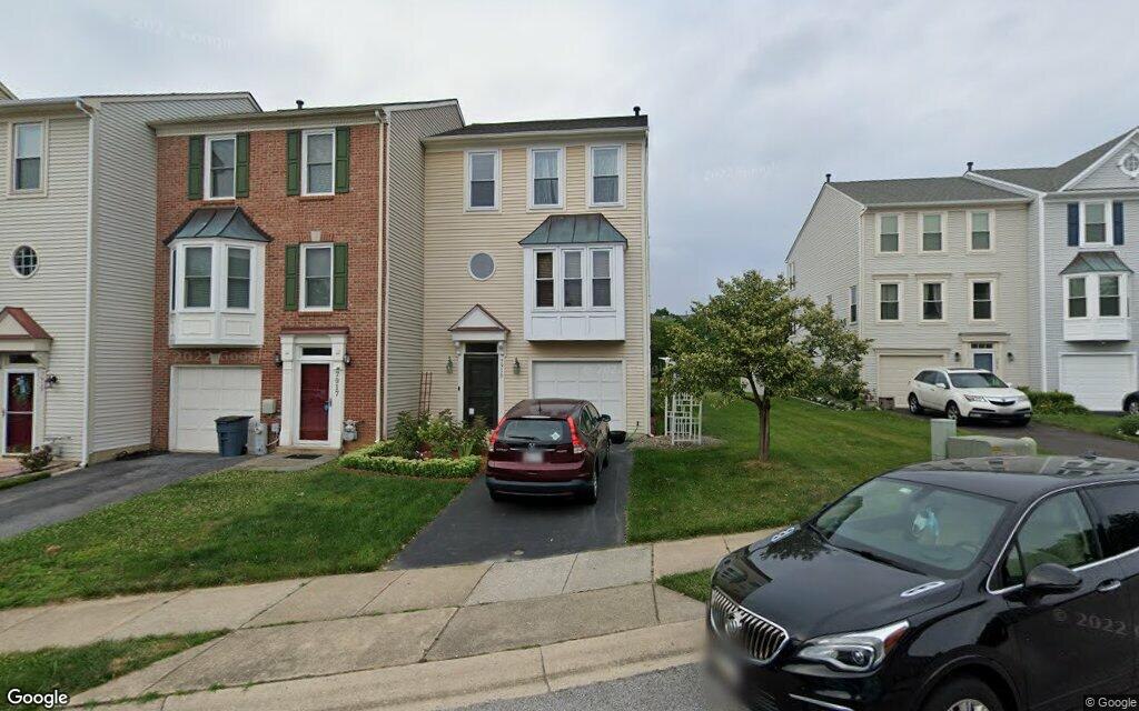 $505K, townhouse at 7915 Brightlight Place