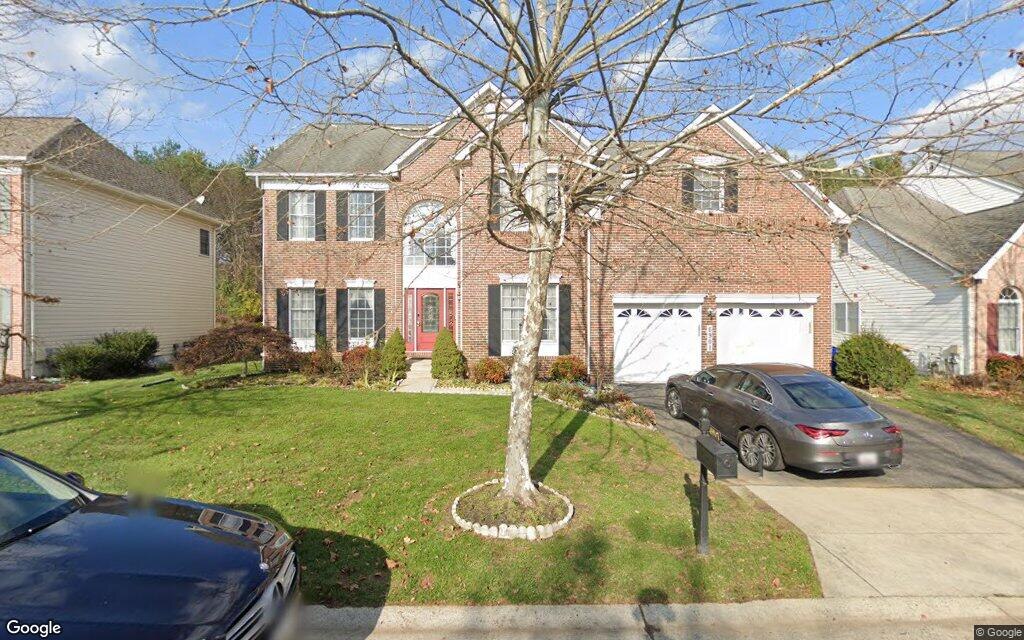 $975K, single-family house at 6901 Crossfield Court