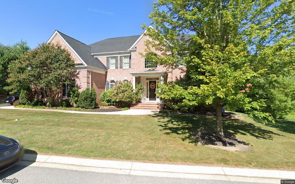 $1.2 million, single-family home at 9336 Ravenridge Road